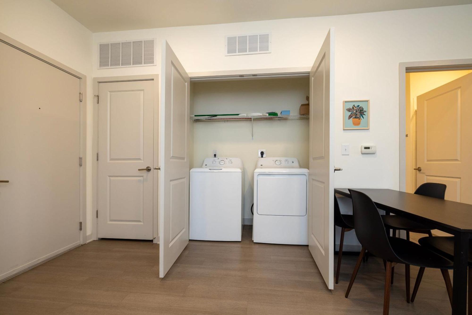Modern Nulu 2Br Cozysuites 01 Louisville Dış mekan fotoğraf